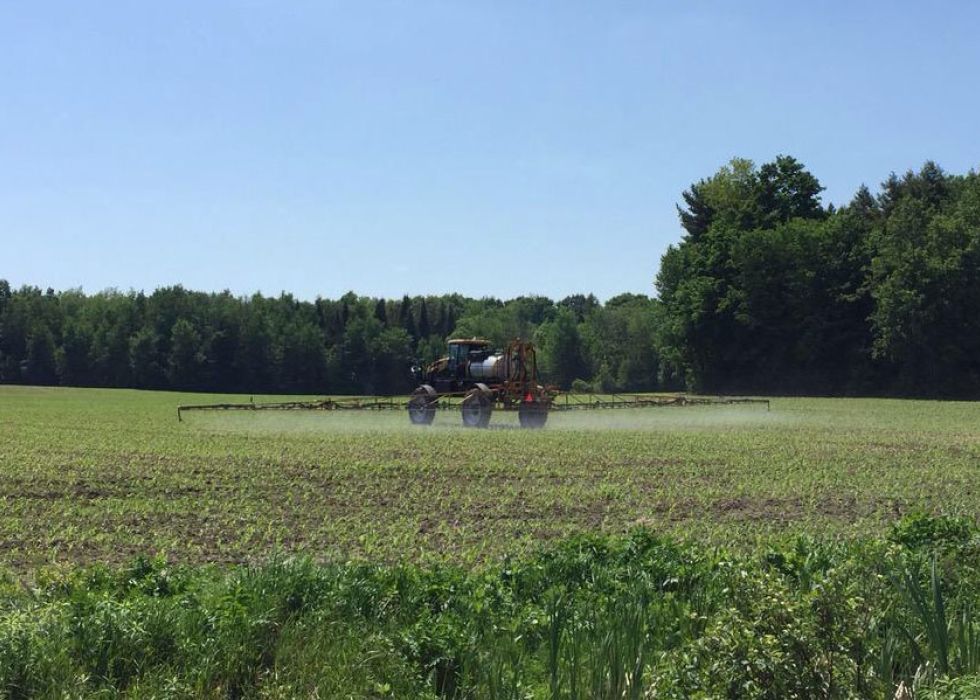 Munro Agromart crop protection equipment